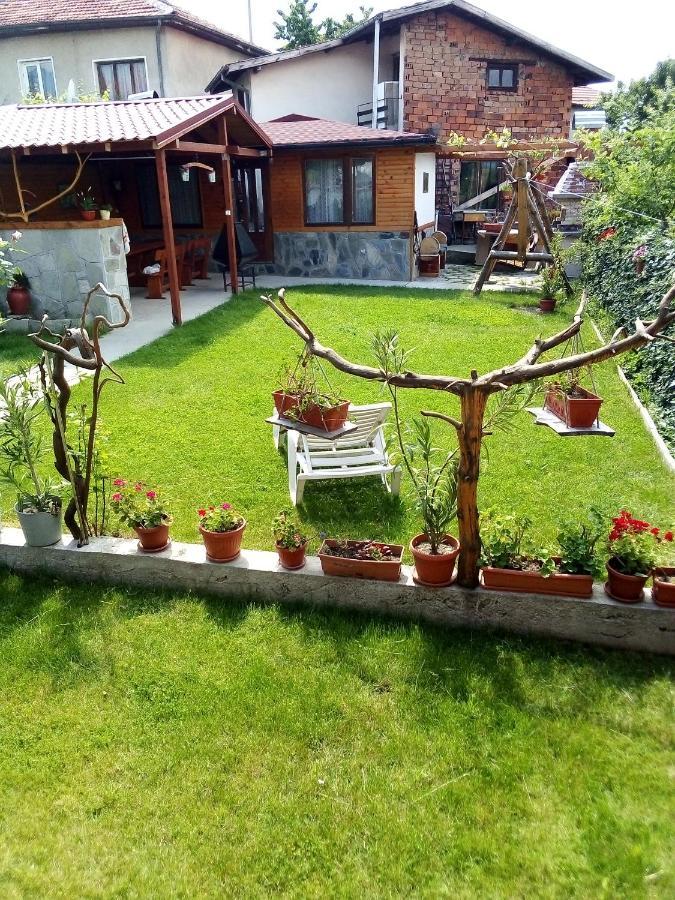 Holiday Guest House Kemo Szapareva Banja Kültér fotó