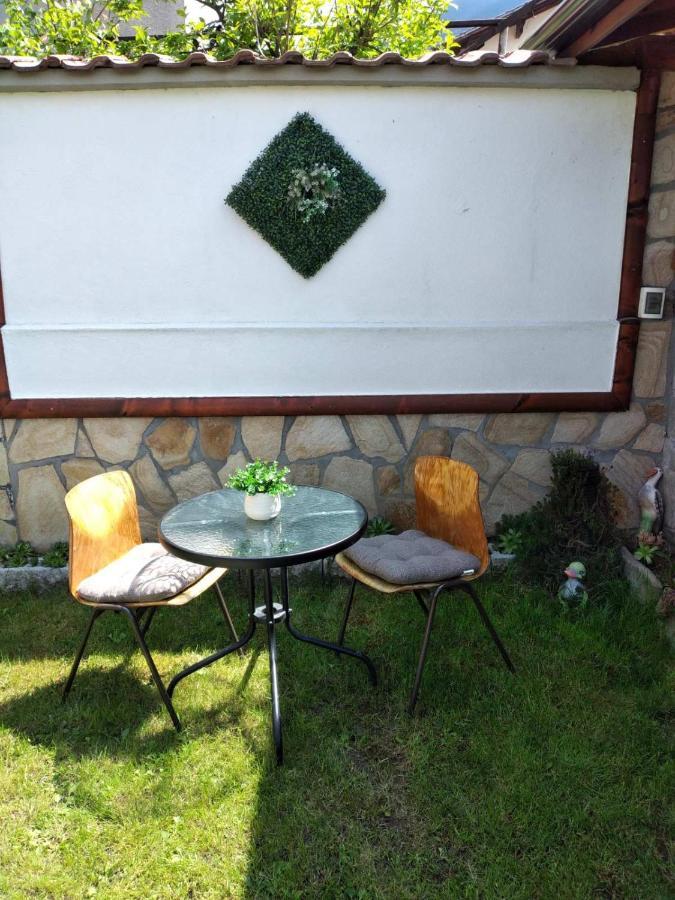 Holiday Guest House Kemo Szapareva Banja Kültér fotó